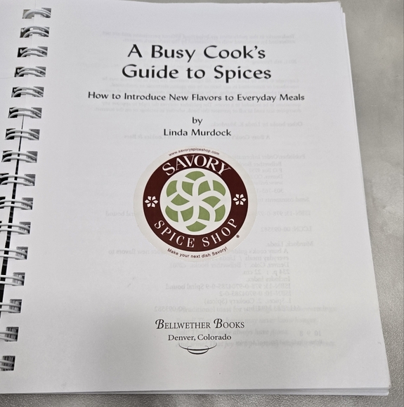 A Busy Cooks Guide to Spices by Linda Murdock - Picture 4 of 4